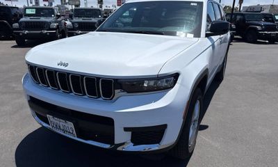 2025 Jeep Grand Cherokee L Laredo Altitude