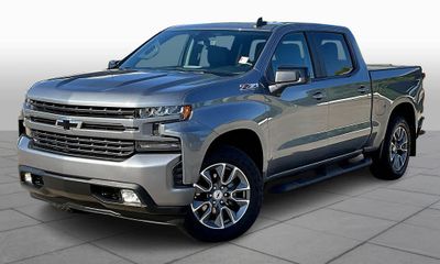 2021 Chevrolet Silverado RST