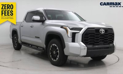 2023 Toyota Tundra SR5