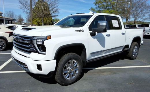 2026 Chevrolet Silverado HD High Country
