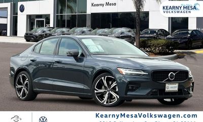 2024 Volvo S60 Plus Dark
