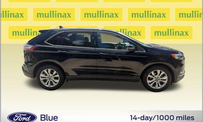 2020 Ford Edge Titanium
