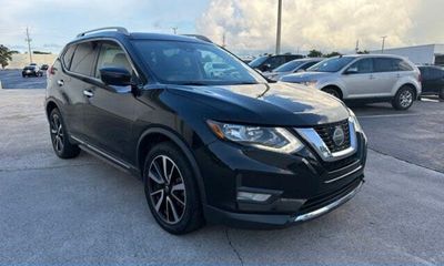2020 Nissan Rogue SL