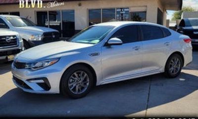2018 Kia Optima LX