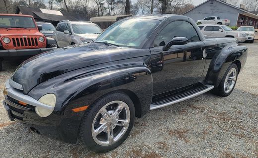 2004 Chevrolet SSR LS