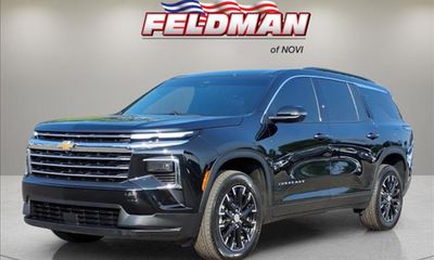 2025 Chevrolet Traverse LT