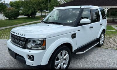 2015 Land Rover LR4 HSE