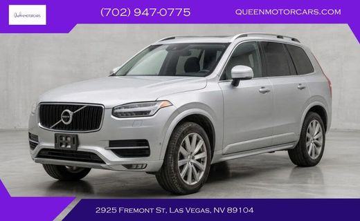 2017 Volvo XC90 Momentum