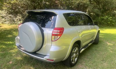 2012 Toyota RAV4 Sports