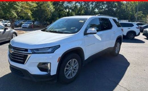 2023 Chevrolet Traverse LT