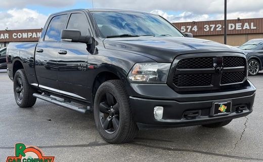 2018 Ram 1500 SLT