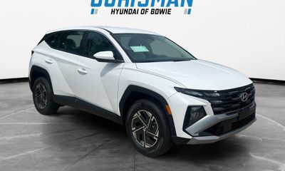2026 Hyundai Tucson Blue SE