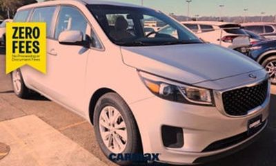 2018 Kia Sedona L