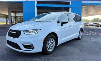 2023 Chrysler Pacifica Limited