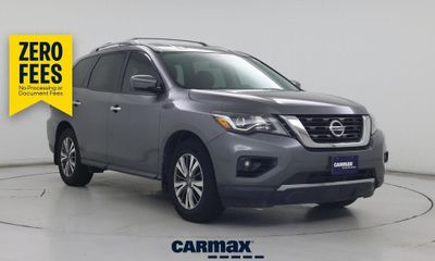 2018 Nissan Pathfinder S