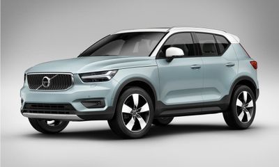 2021 Volvo XC40 Momentum