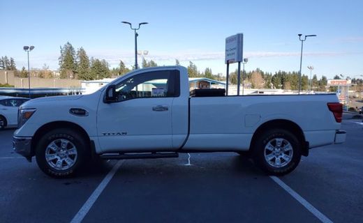 2017 Nissan Titan S