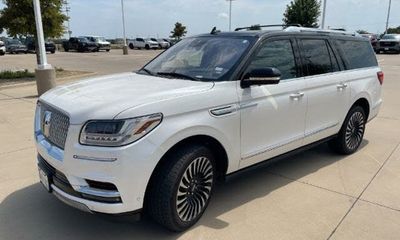2019 Lincoln Navigator L Reserve