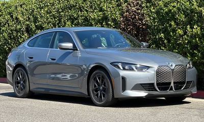 2026 BMW I4 eDrive40