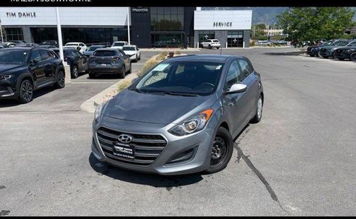 2016 Hyundai Elantra Standard