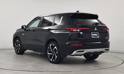 2024 Mitsubishi Outlander SE Ralliart Edition