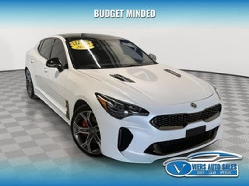 2019 Kia Stinger — a typically priced live listing