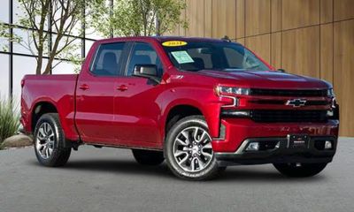 2021 Chevrolet Silverado RST