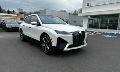 2023 BMW IX xDrive50i