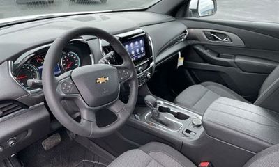 2023 Chevrolet Traverse LT