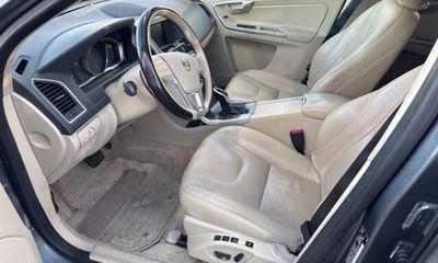 2016 Volvo XC60 T5 Platinum