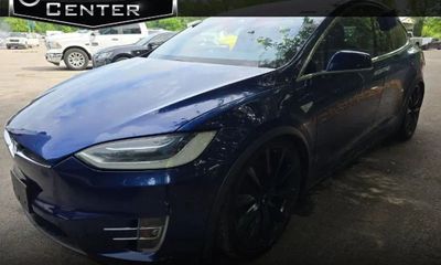 2016 Tesla Model X P90D