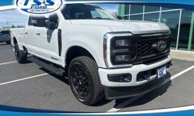 2026 Ford F-250 Platinum