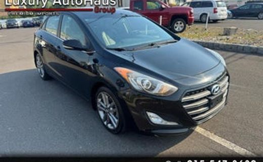 2016 Hyundai Elantra Standard