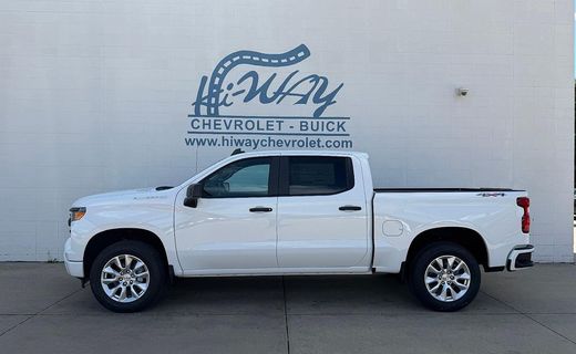 2026 Chevrolet Silverado Custom