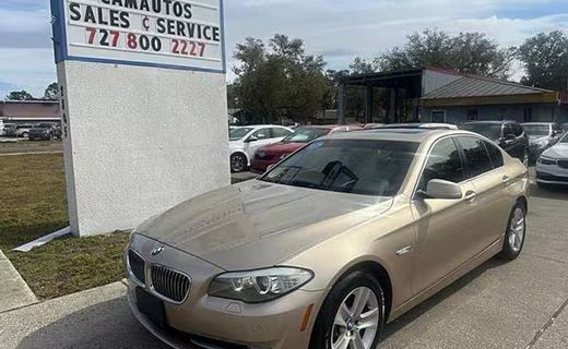 2013 BMW 528i I