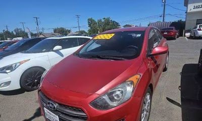 2016 Hyundai Elantra Standard W Style