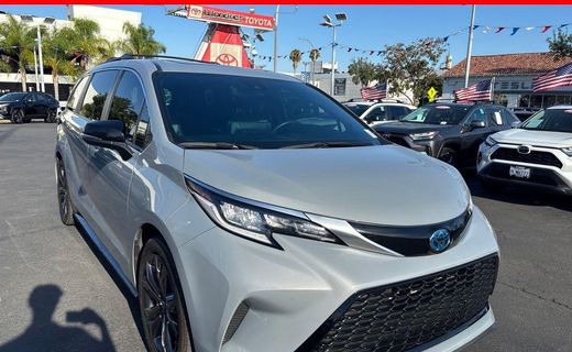 2024 Toyota Sienna