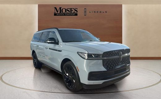 2027 Lincoln Navigator L Reserve
