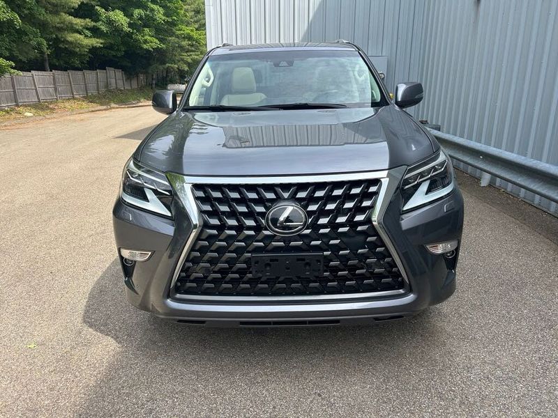 2021 Lexus GX — a typically priced live listing