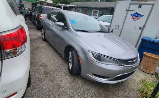 2016 Chrysler 200 Limited