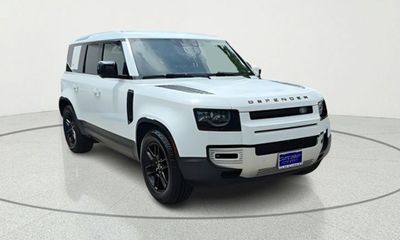 2024 Land Rover Defender 110 S