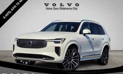 2026 Volvo XC90 Plus Bright