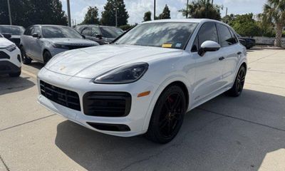 2022 Porsche Cayenne GTS