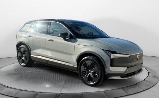 2026 Volvo EX30 CC Ultra