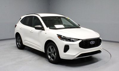 2023 Ford Escape ST Line