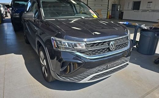 2024 Volkswagen Taos 4MOTION S