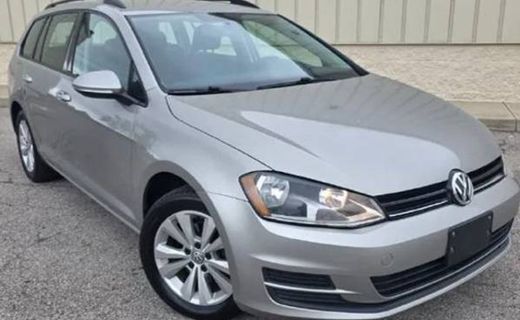2017 Volkswagen Golf Sportwagen 4MOTION