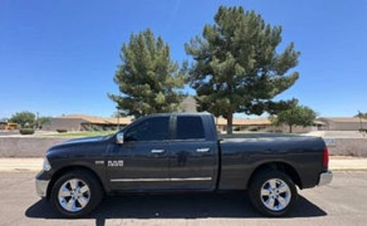 2018 Ram 1500 SLT