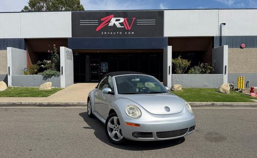 2006 Volkswagen Beetle Package 2