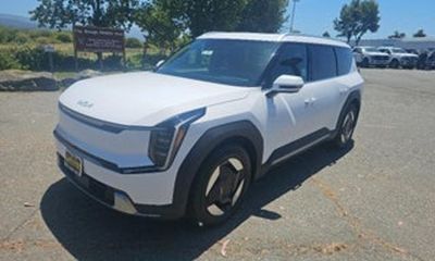 2026 Kia EV9 Wind